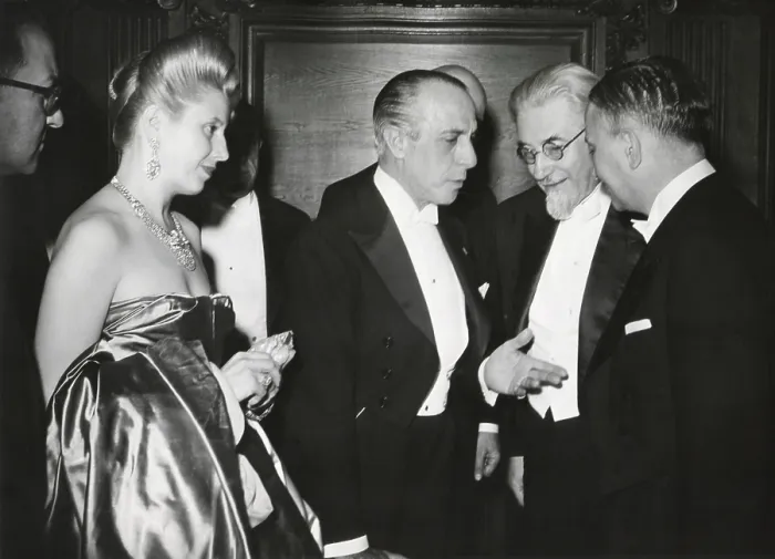 Framed Print : Eva Peron at the signing of the Franco-Argentine Commercial Treaty. July 24, 1947 at the Quai d'Orsay Palace in Paris Framed Print : Eva Peron at the signing of the Franco-Argentine Commercial Treaty. July 24, 1947 at the Quai d'Orsay Palace in Paris