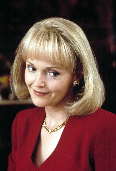 Framed Print : THE EVENING STAR, Miranda Richardson, 1996, Paramount  /  Courtesy: Everett Collection