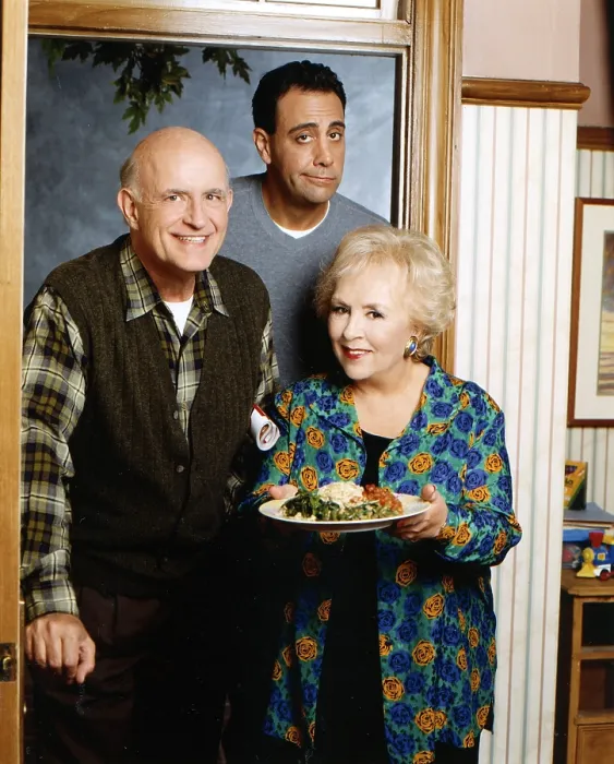 Framed Print : EVERYBODY LOVES RAYMOND, from left: Peter Boyle, Brad Garrett, Doris Roberts, 1996-2005