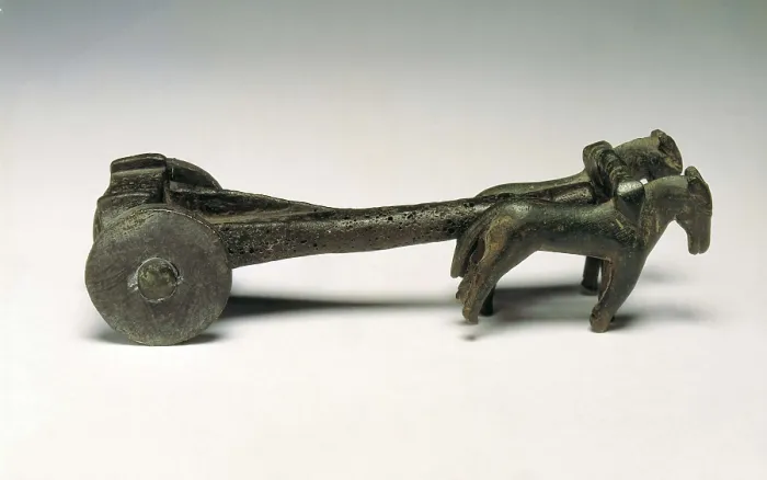 Framed Print : Ex-voto chariot with horses. 3rd BC. Iberian art. Sculpture on bronze. SPAIN. Madrid. National Museum of Archaeology. Proc: SPAIN. Santa Elena