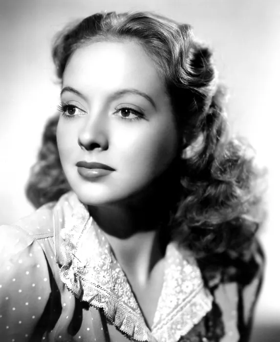Framed Print : THE FACE BEHIND THE MASK, Evelyn Keyes, 1941