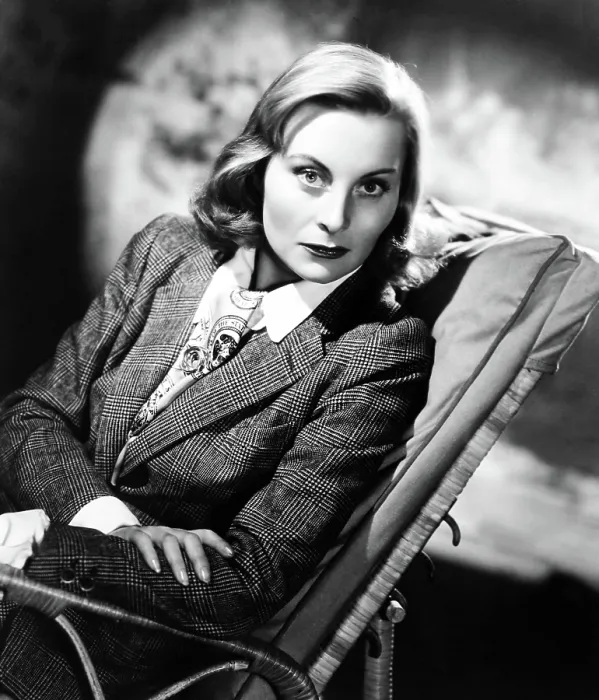Framed Print : THE FALLEN IDOL, (aka THE LOST ILLUSION), Michele Morgan, 1948 Framed Print : THE FALLEN IDOL, (aka THE LOST ILLUSION), Michele Morgan, 1948