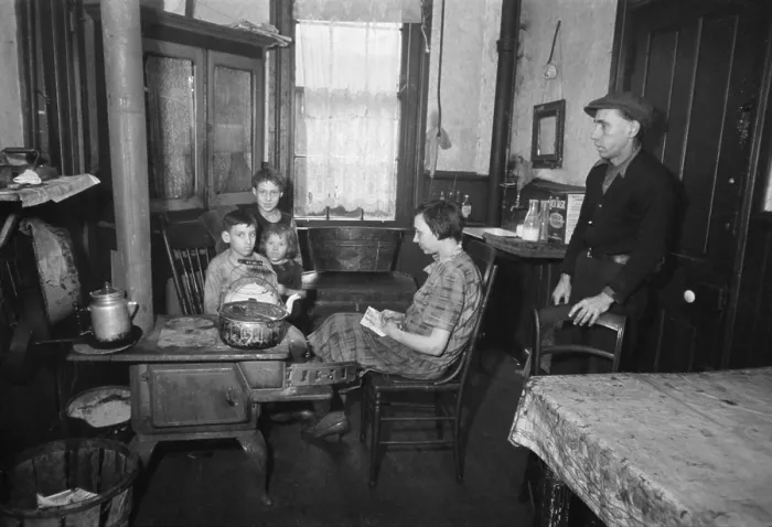 Framed Print : Family in their tenement kitchen, Hamilton Co. Ohio, Dec. 1935. Photo by Carl Mydans. (BSLOC_2013_8_10) Framed Print : Family in their tenement kitchen, Hamilton Co. Ohio, Dec. 1935. Photo by Carl Mydans. (BSLOC_2013_8_10)