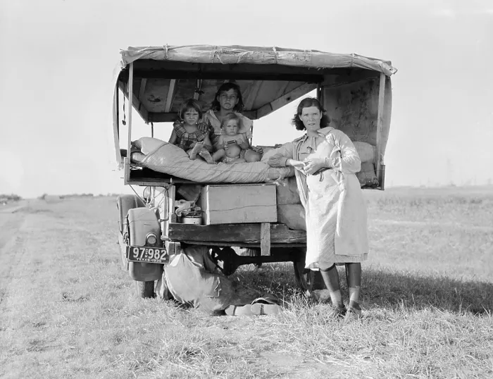 Framed Print : Family traveling from South Texas to Arkansas seeking work in cotton fields, 1936. They are penniless with no food and three gallons of gas in the tank