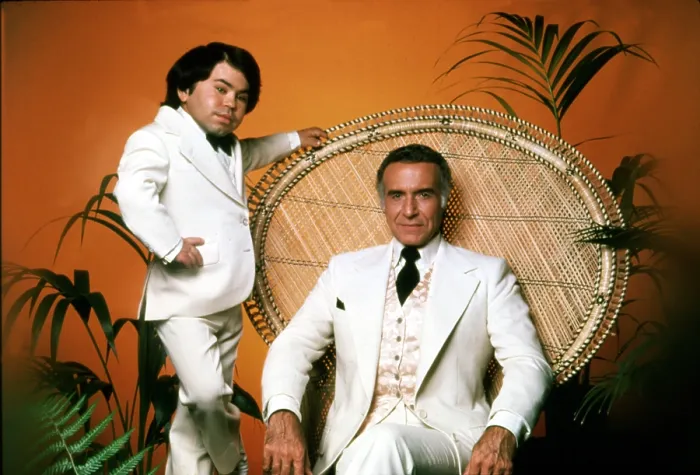 Framed Print : FANTASY ISLAND, Herve Villechaize, Ricardo Montalban, 1978-1984