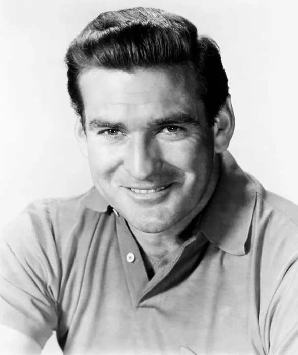 Framed Print : FATE IS THE HUNTER, Rod Taylor 1964, 20th Century Fox, TM & Copyright / Courtesy: Everett Collection