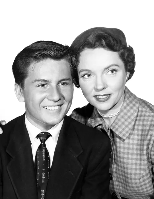 Framed Print : FATHER KNOWS BEST, from left, Billy Gray, Jane Wyatt, 1954-60 (1956 photo)