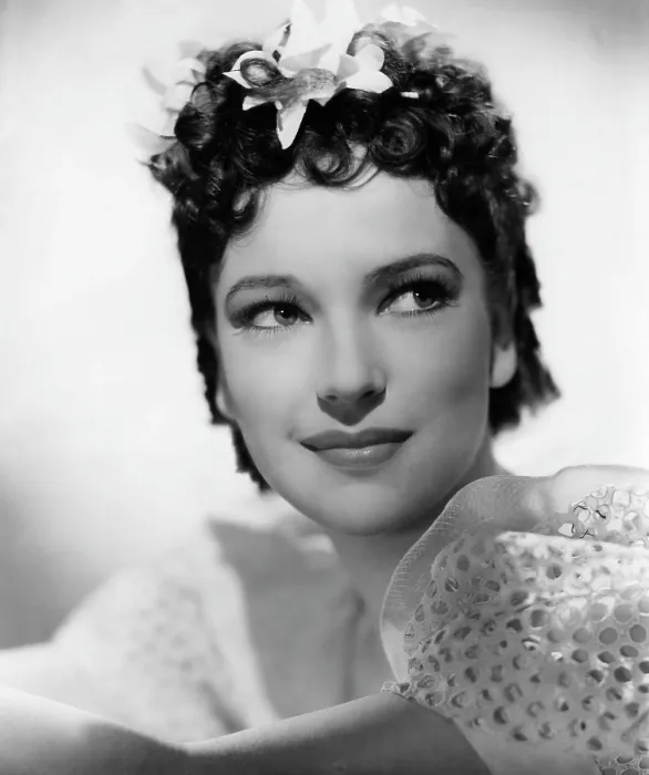 Framed Print : THE FOUR FEATHERS, June Duprez, 1939 Framed Print : THE FOUR FEATHERS, June Duprez, 1939