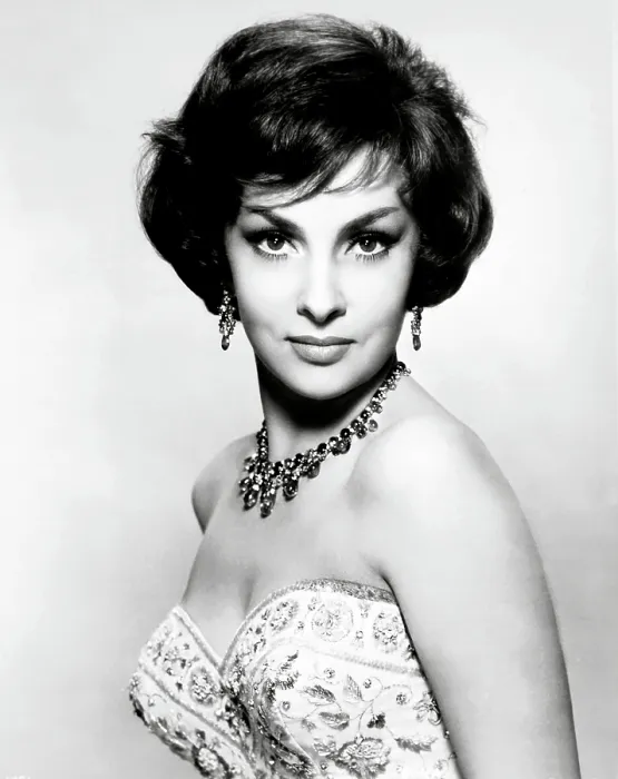 Framed Print : NEVER SO FEW, Gina Lollobrigida, 1959