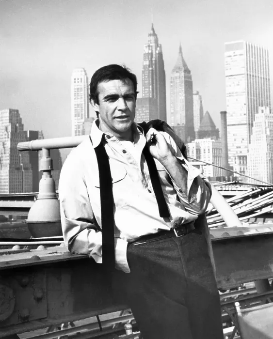 Framed Print : A FINE MADNESS, Sean Connery, on location in New York, 1966 Framed Print : A FINE MADNESS, Sean Connery, on location in New York, 1966