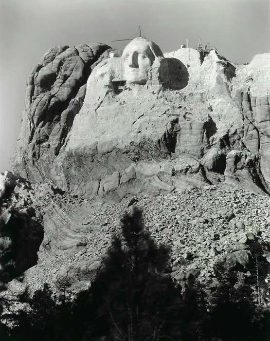 Framed Print : The first attempt at Thomas Jefferson on Mount Rushmore to the left of George Washington's head Framed Print : The first attempt at Thomas Jefferson on Mount Rushmore to the left of George Washington's head