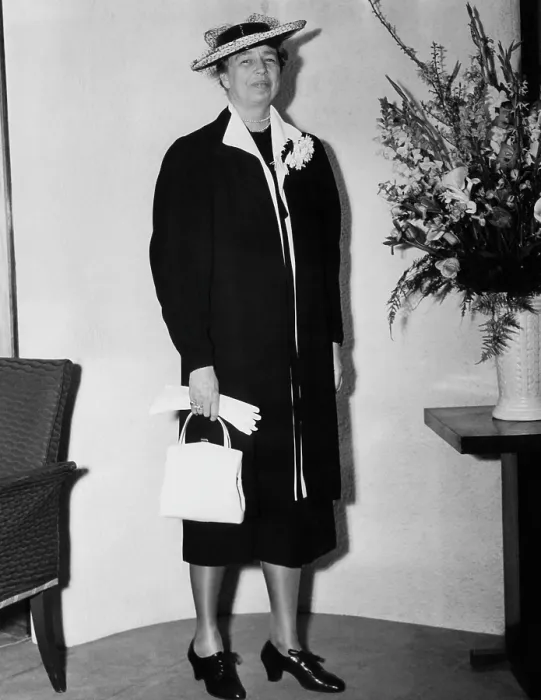 Framed Print : First Lady Eleanor Roosevelt, wearing the ensemble she chose for Easter Sunday, New York City, April 12, 1938.. Courtesy: CSU Archives / Everett Collection Framed Print : First Lady Eleanor Roosevelt, wearing the ensemble she chose for Easter Sunday, New York City, April 12, 1938.. Courtesy: CSU Archives / Everett Collection