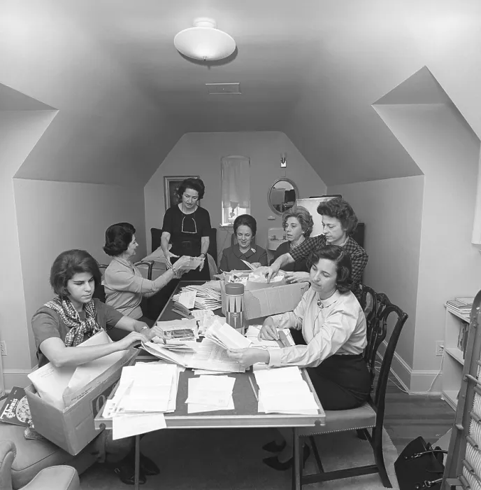 Framed Print : First Lady, Lady Bird Johnson, answering mail with the help of friends and wives of prominent Congressmen and Senators. L-R: Wendy Marcus, Mrs