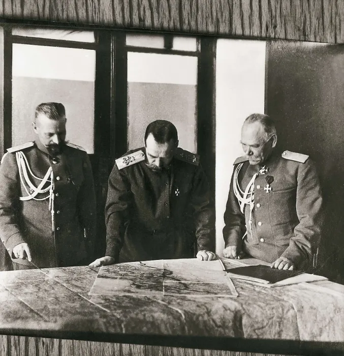 Framed Print : First Wolrd War (1915). Tsar Nicholas II together with the Russian General Staff. AISA / Everett Collection**US SALES ONLY** Framed Print : First Wolrd War (1915). Tsar Nicholas II together with the Russian General Staff. AISA / Everett Collection**US SALES ONLY**