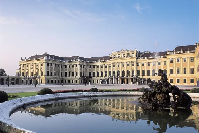 Framed Print : FISCHER VON ERLACH, Johann Bernhard (1656-1723). Schnbrunn Palace. AUSTRIA. VIENNA. Vienna. Schnbrunn Palace. Fountain. Baroque art. AISA / Everett Collection**US SALES ONLY**