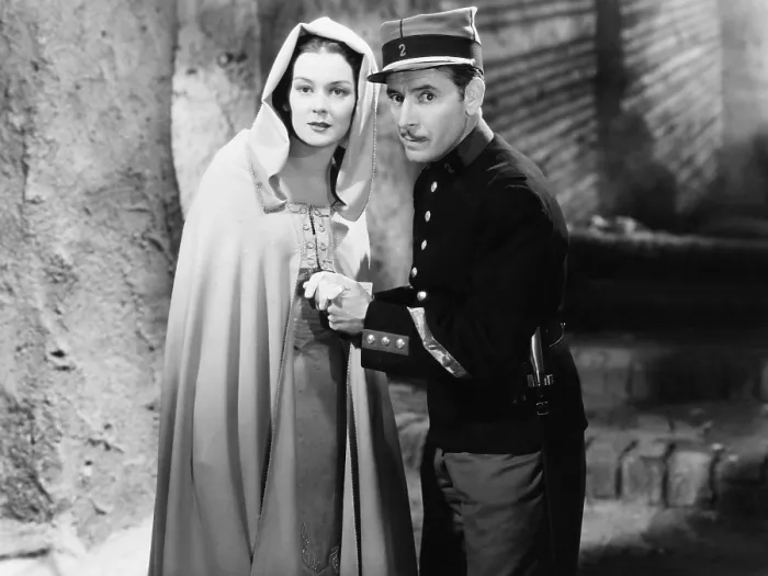 Framed Print : UNDER TWO FLAGS, from left, Rosalind Russell, Ronald Colman, 1936, 20th Century Fox, TM & Copyright / Courtesy: Everett Collection
