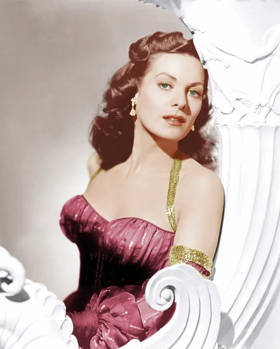 Framed Print : FLAME OF ARABY, Maureen O'Hara, 1951 Framed Print : FLAME OF ARABY, Maureen O'Hara, 1951