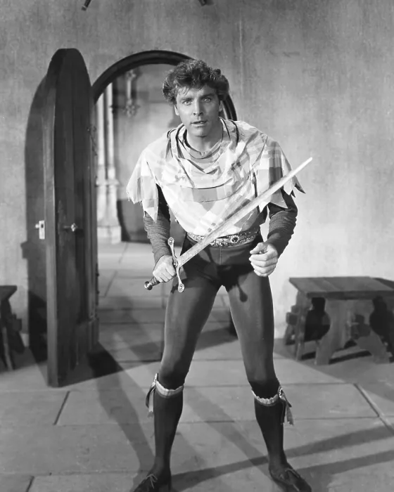 Framed Print : THE FLAME AND THE ARROW, Burt Lancaster, 1950