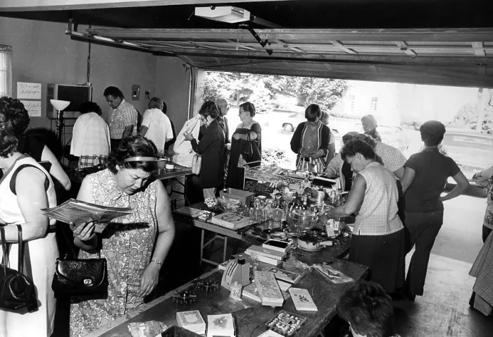 Framed Print : Flea Market, June, 1973.. Courtesy: CSU Archives  /  Everett Collection