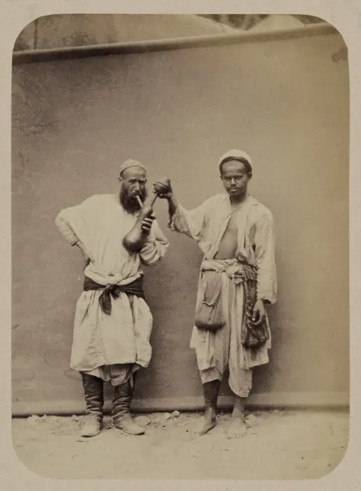 Framed Print : Folk festival at Ramadan, hookah smoker, original caption: Narodnoe gulian'e v prazdnik Romazan'. Kal'ianshchik, photograph circa 1865-1872