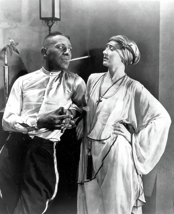 Framed Print : FOOLISH WIVES. (l to r): Erich Von Stroheim & Maude George. 1922 Framed Print : FOOLISH WIVES. (l to r): Erich Von Stroheim & Maude George. 1922