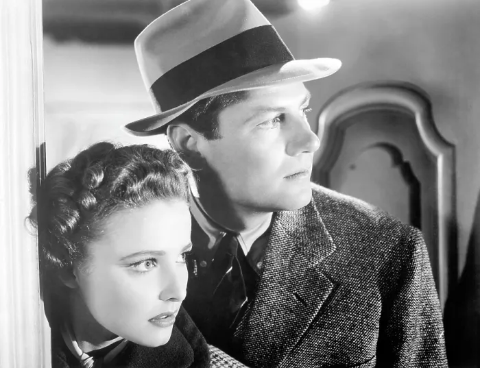 Framed Print : FOREIGN CORRESPONDENT, Laraine Day, Joel McCrea, 1940 Framed Print : FOREIGN CORRESPONDENT, Laraine Day, Joel McCrea, 1940