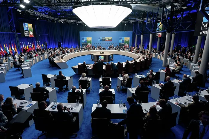 Framed Print : Formally dressed heads of State and NATO ministers at the NATO Summit, applaud Ukrainian President Volodymyr Zelenskyy, wearing kaki fatigues Framed Print : Formally dressed heads of State and NATO ministers at the NATO Summit, applaud Ukrainian President Volodymyr Zelenskyy, wearing kaki fatigues