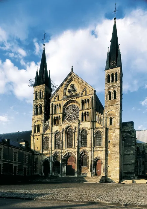 Framed Print : FRANCE. CHAMPAGNE-ARDENNE. MARNE. Reims. Basilica of Saint-Remi. Basilica of Saint-Remi (ss.XI-XII). Gothic art. Architecture. AISA / Everett Collection**US SALES ONLY**