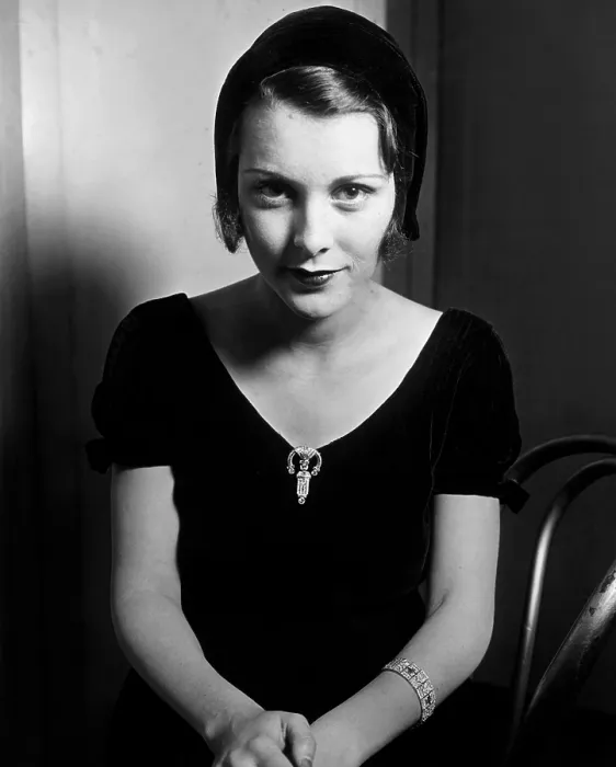 Framed Print : Frances Dee, modeling a diamond dress clip and bracelet worth thousands of dollars, 1931 Framed Print : Frances Dee, modeling a diamond dress clip and bracelet worth thousands of dollars, 1931