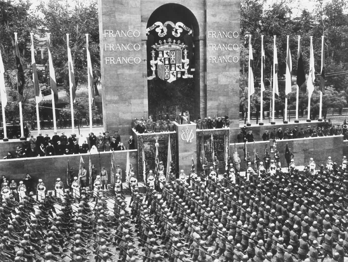 Framed Print : Francisco Franco salutes Italian troops marching in his huge victory parade in Madrid. May 27, 1939 Framed Print : Francisco Franco salutes Italian troops marching in his huge victory parade in Madrid. May 27, 1939