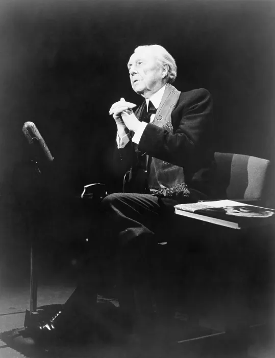 Framed Print : Frank Lloyd Wright (1867-1959), in an expressive pose, during THE MIKE WALLACE INTEVIEW television program, 1957 Framed Print : Frank Lloyd Wright (1867-1959), in an expressive pose, during THE MIKE WALLACE INTEVIEW television program, 1957
