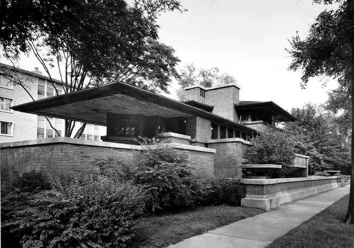 Framed Print : Frank Lloyd Wright used structural steel framing to support the cantilevered roof of Robie House, in Chicago, 1910 Framed Print : Frank Lloyd Wright used structural steel framing to support the cantilevered roof of Robie House, in Chicago, 1910