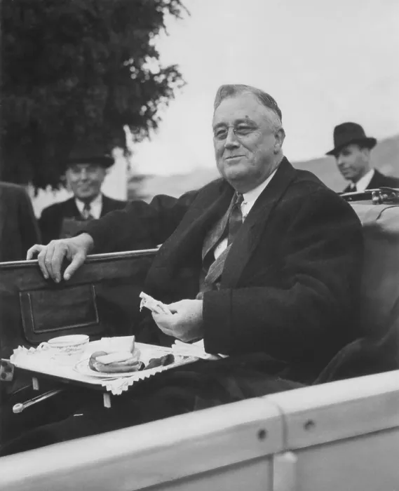 Framed Print : Franklin D. Roosevelt at the Grand Coulee Dam in Washington. Oct. 2, 1937. He enjoys a picnic lunch in his car. (BSLOC_2013_5_132) Framed Print : Franklin D. Roosevelt at the Grand Coulee Dam in Washington. Oct. 2, 1937. He enjoys a picnic lunch in his car. (BSLOC_2013_5_132)