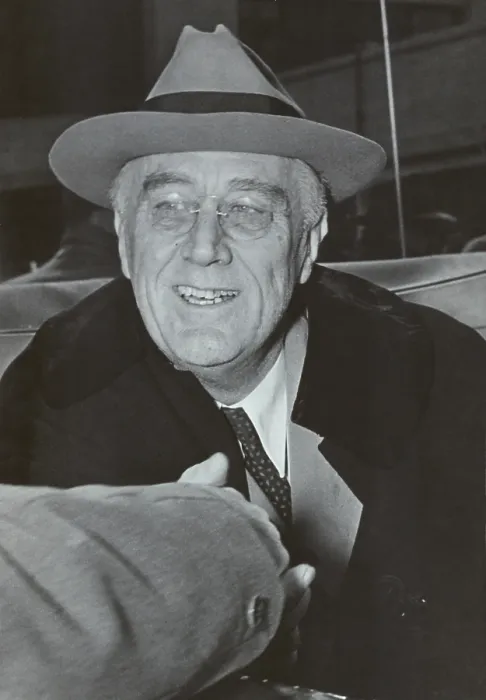 Framed Print : Franklin Roosevelt campaigns for a 4th term as President. Philadelphia. Oct. 27, 1944. FDR shakes a voter's hand from his car. (BSLOC_2013_5_148)