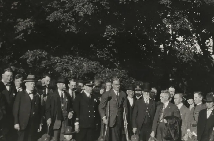 Framed Print : Franklin Roosevelt on crutches in a group of men at the Courthouse in Pittsburgh, 1924 Framed Print : Franklin Roosevelt on crutches in a group of men at the Courthouse in Pittsburgh, 1924