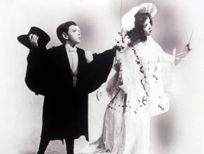 Framed Print : FRED ASTAIRE and sister ADELE ASTAIRE as children doing a dance number, 1906. Courtesy: CSU Archives / Everett Collection Framed Print : FRED ASTAIRE and sister ADELE ASTAIRE as children doing a dance number, 1906. Courtesy: CSU Archives / Everett Collection