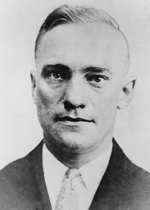 Framed Print : Fred The Brain Goetz, in a 1934 police mugshot. Goetz was a college graduate in engineering and a Lieutenant in U. S. Army Framed Print : Fred The Brain Goetz, in a 1934 police mugshot. Goetz was a college graduate in engineering and a Lieutenant in U. S. Army