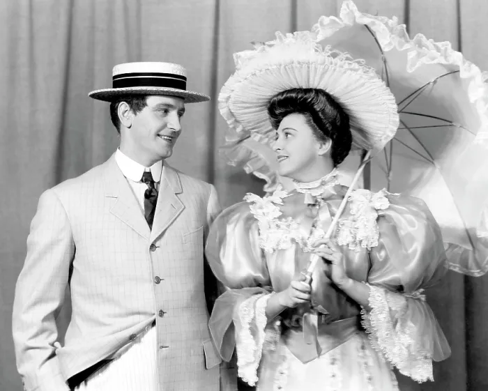 Framed Print : Fredric March, and Florence Eldridge, circa 1939. Courtesy: CSU Archives / Everett Collection