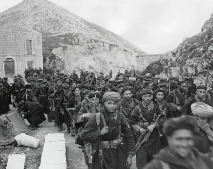 Framed Print : French Moroccan Soldiers, called Goums, in Letino, Italy (Caserta province, north of Naples)