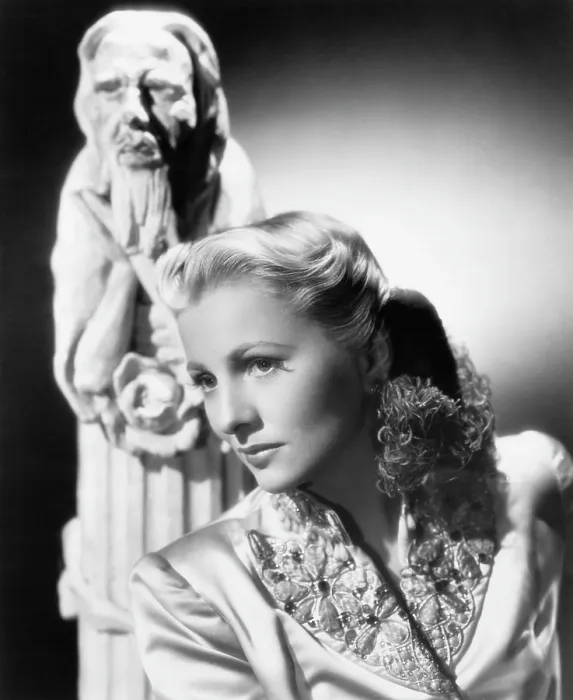 Framed Print : FRENCHMAN'S CREEK, Joan Fontaine, 1944