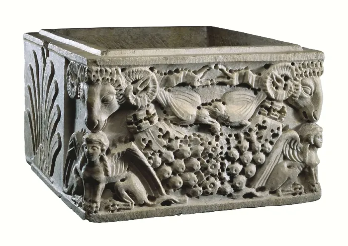 Framed Print : Funerary Urn. 1st-2nd c. Roman art. Early Empire. Relief on marble. SPAIN. Madrid. National Museum of Archaeology. Proc: ITALY. Rome. AISA / Everett Collection**US SALES ONLY**