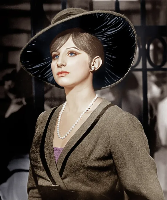 Framed Print : FUNNY GIRL, Barbra Streisand, 1968 Framed Print : FUNNY GIRL, Barbra Streisand, 1968