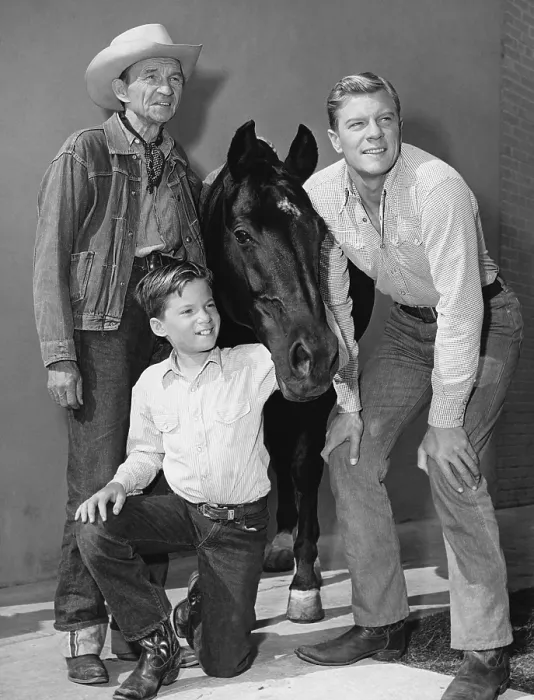 Framed Print : FURY, from left: William Fawcett, Bobby Diamond, Peter Graves, (1955), 1955-1960