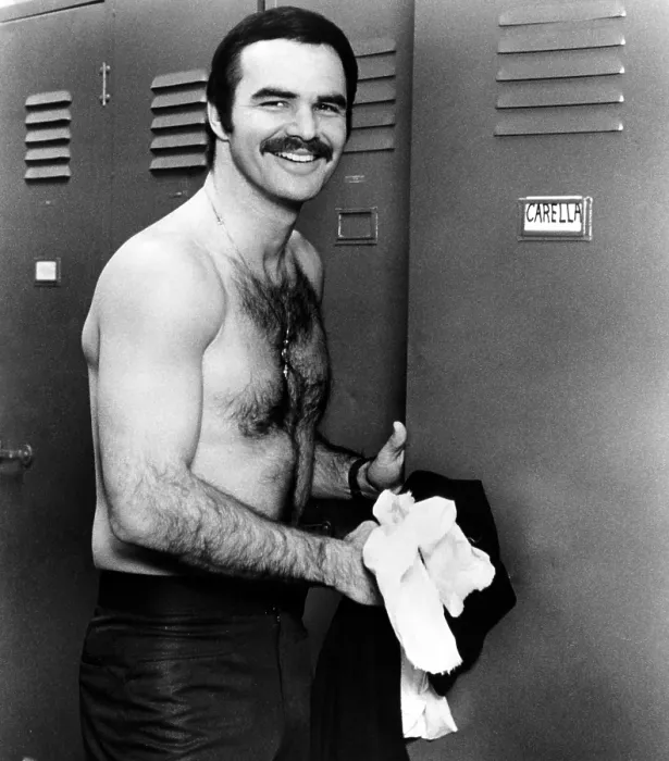 Framed Print : FUZZ, Burt Reynolds, 1972