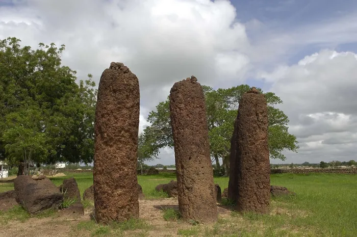 Framed Print : THE GAMBIA. Wassu. Stone circles. AISA / Everett Collection**US SALES ONLY**