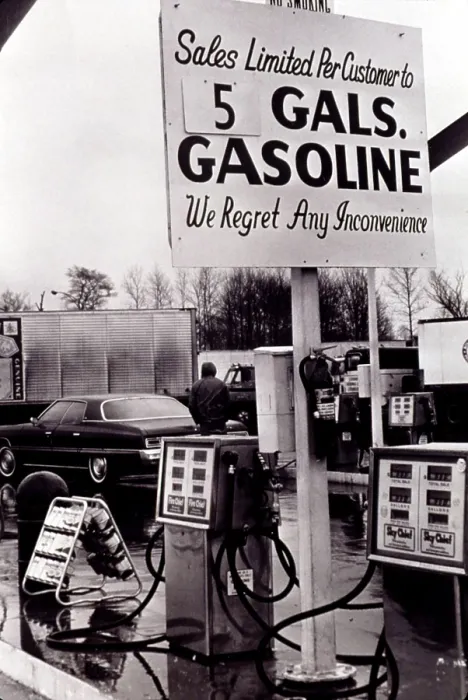 Framed Print : GAS SHORTAGE-Gasoline limit iin Ohio during shortage in 1974.. Courtesy: CSU Archives  /  Everett Collection