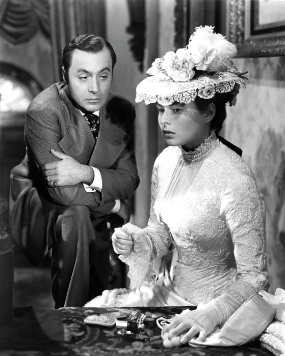 Framed Print : GASLIGHT, Charles Boyer, Ingrid Bergman, 1944