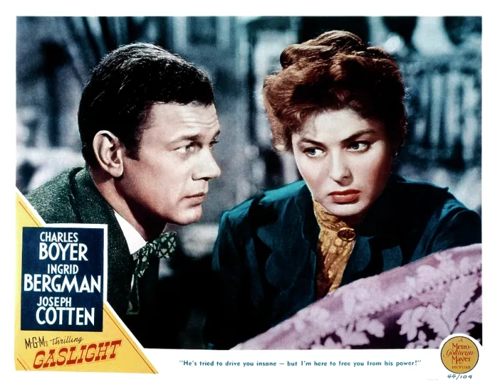 Framed Print : GASLIGHT, from left, Joseph Cotten, Ingrid Bergman, 1944