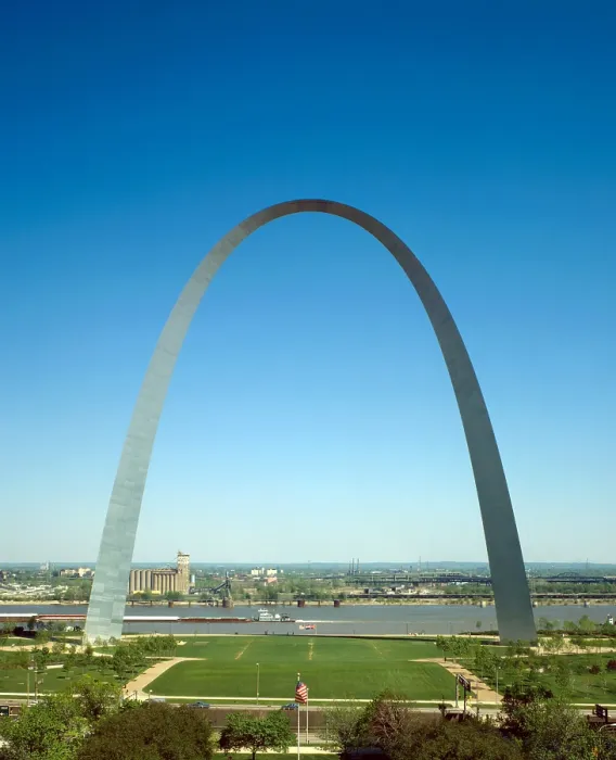 Framed Print : The Gateway Arch. Jefferson National Expansion Memorial. St. Louis, Missouri. 1947 design, 1963-1966 construction. Photo ca. 1986