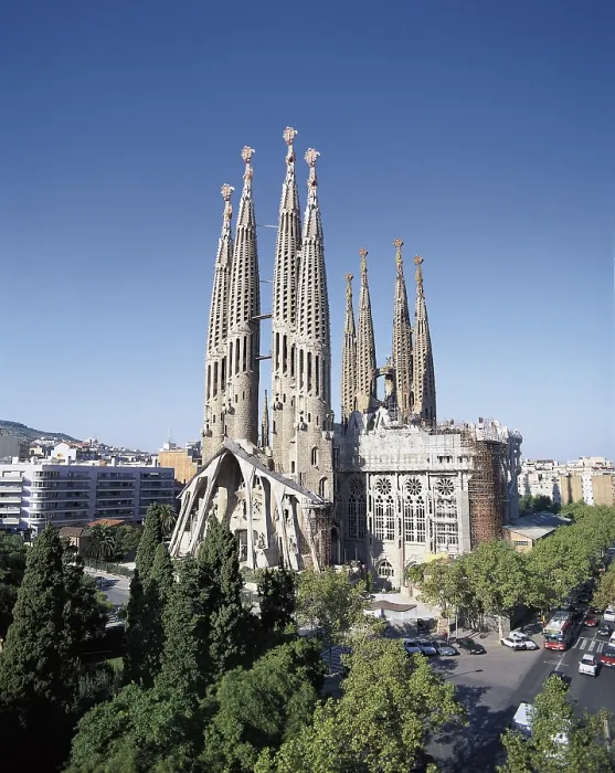 Framed Print : GAUDI i CORNET, Antoni (1852-1926). Sagrada Familia (Expiatory Temple of the Holy Family). 1884-1926. SPAIN. CATALONIA. Barcelona. Expiatory Church of the Holy Family. Modernism